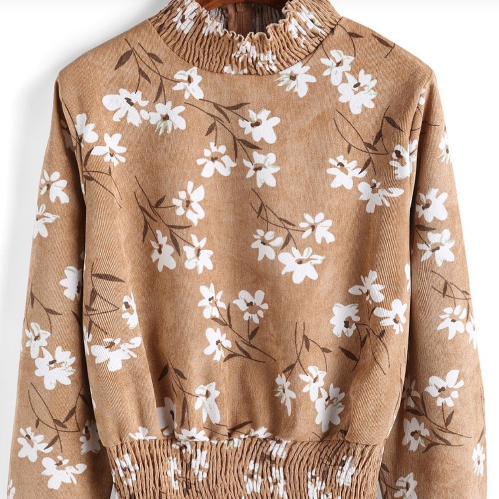 Creme/Tan Stand Collar Floral Crop Blouse - Picture 1 of 8